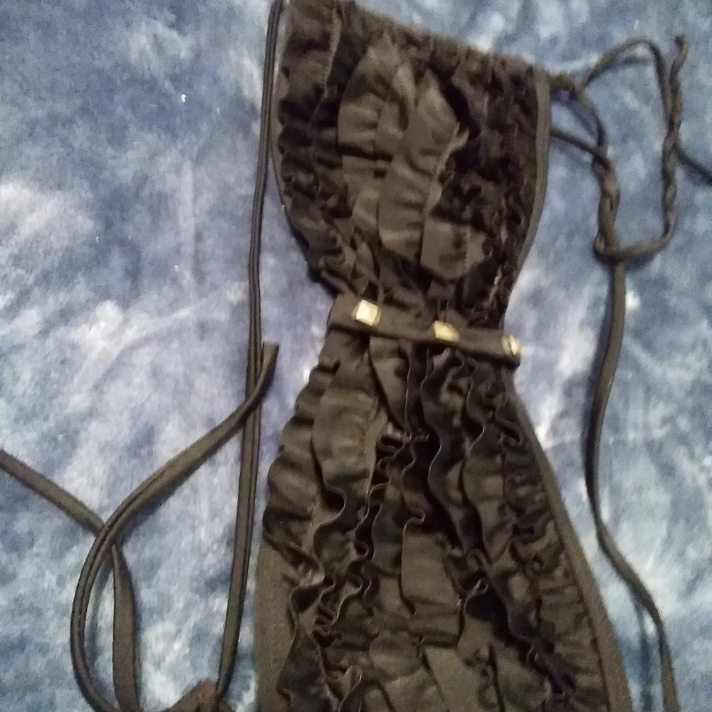 Medium adjustable bikini top black ruffle studded